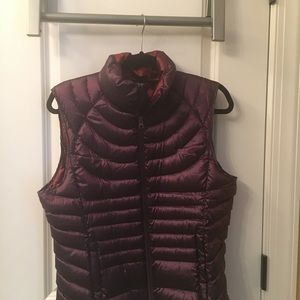 Bernardo Goose Down Vest